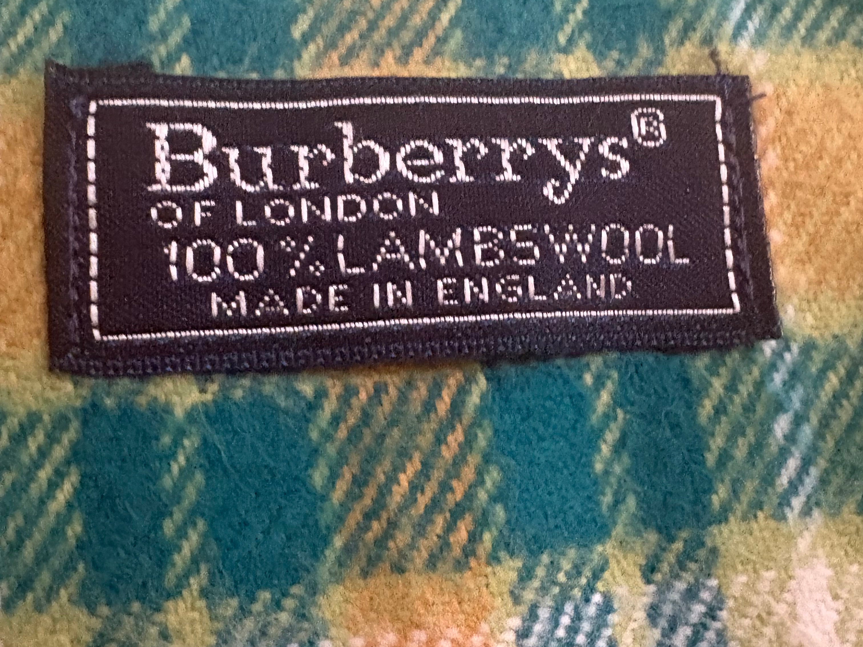 Burberrys of London Vintage scarf -classic plaid pattern