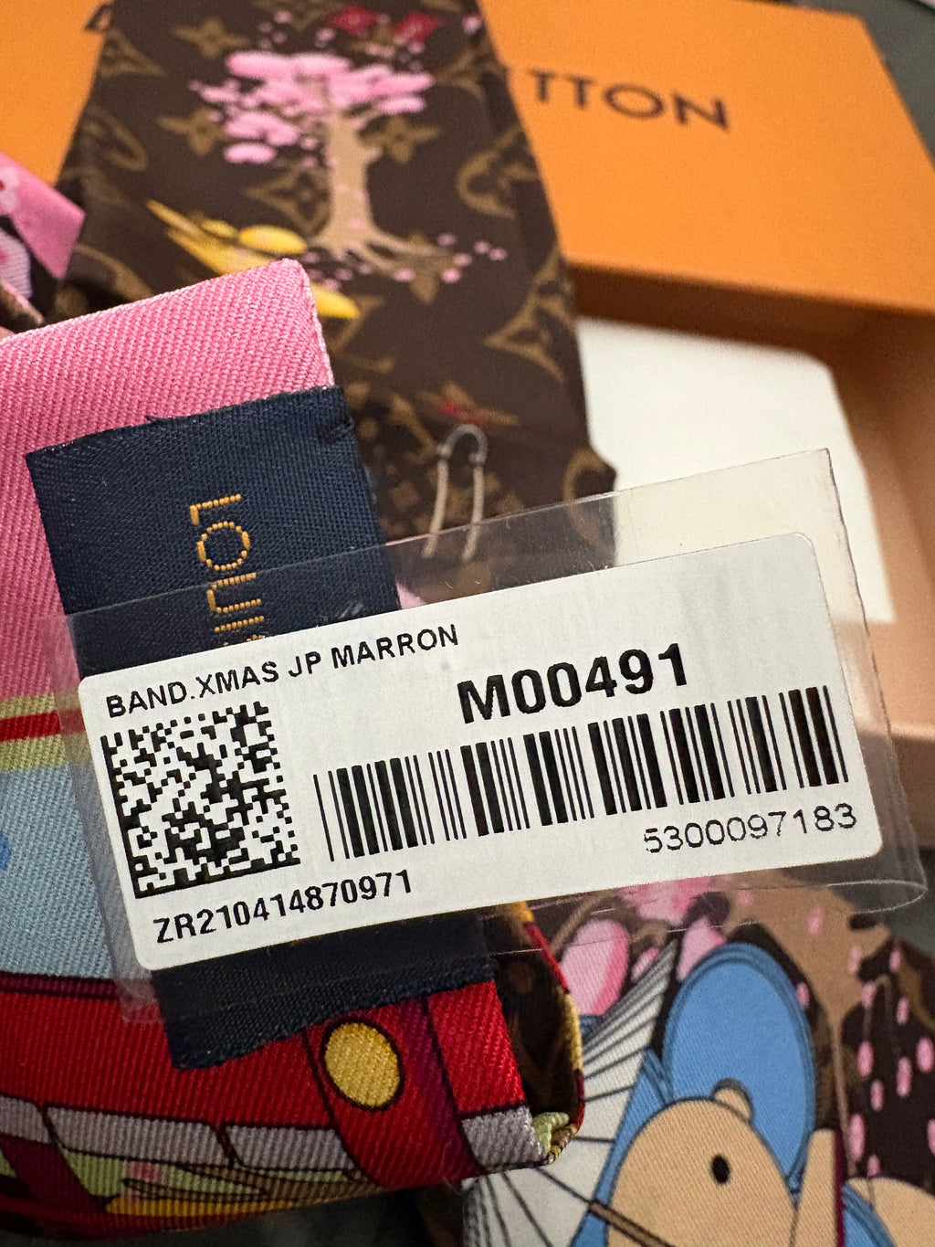 Louis Vuitton Japan Xmas Bandeau Vivienne Holiday 2021 Silk Scarf