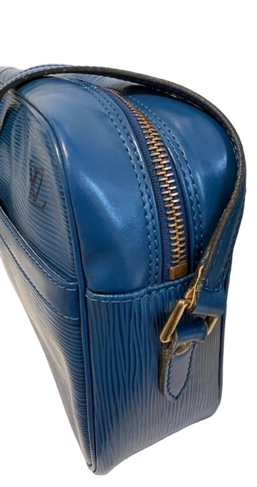 Louis Vuitton Trocadéro 27 shoulder bag in rare Toledo Blue Epi leather