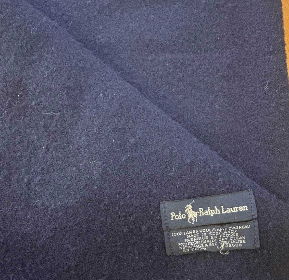 Polo Ralph Lauren 100% Lambswool Scarf – Navy Blue with Red Logo