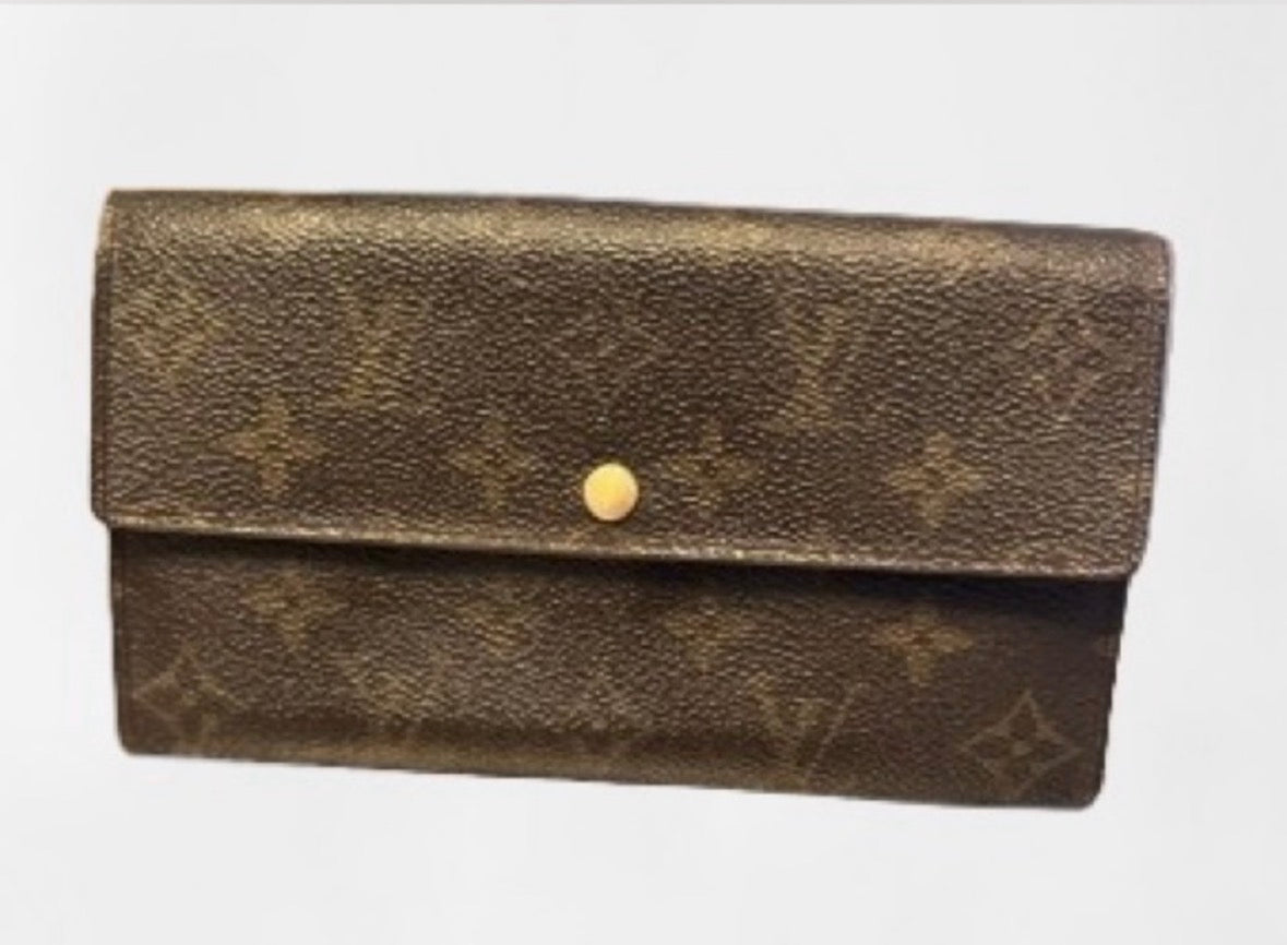 Louis Vuitton Vintage Sarah Wallet