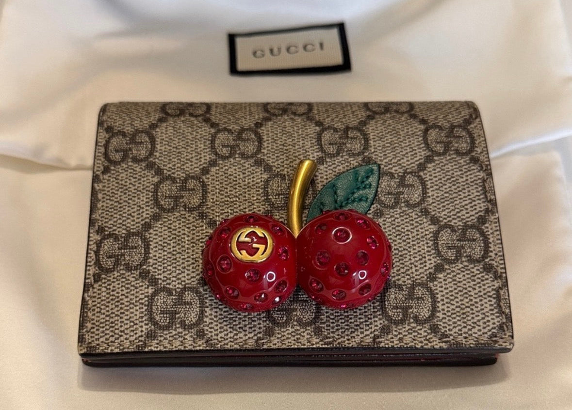 Gucci GG Supreme Cherry Wallet