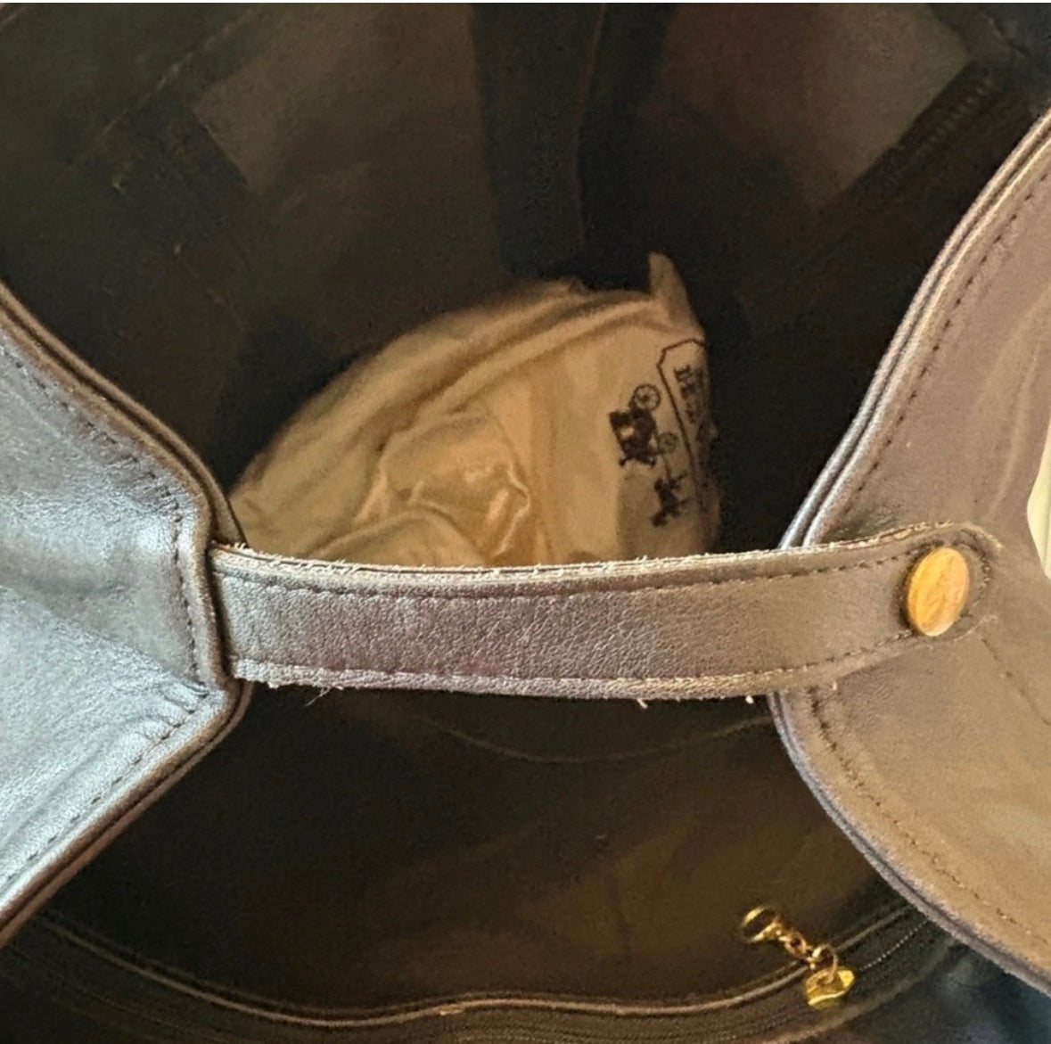 Vintage Coach Soho Sling Backpack #4160 – Black Leather