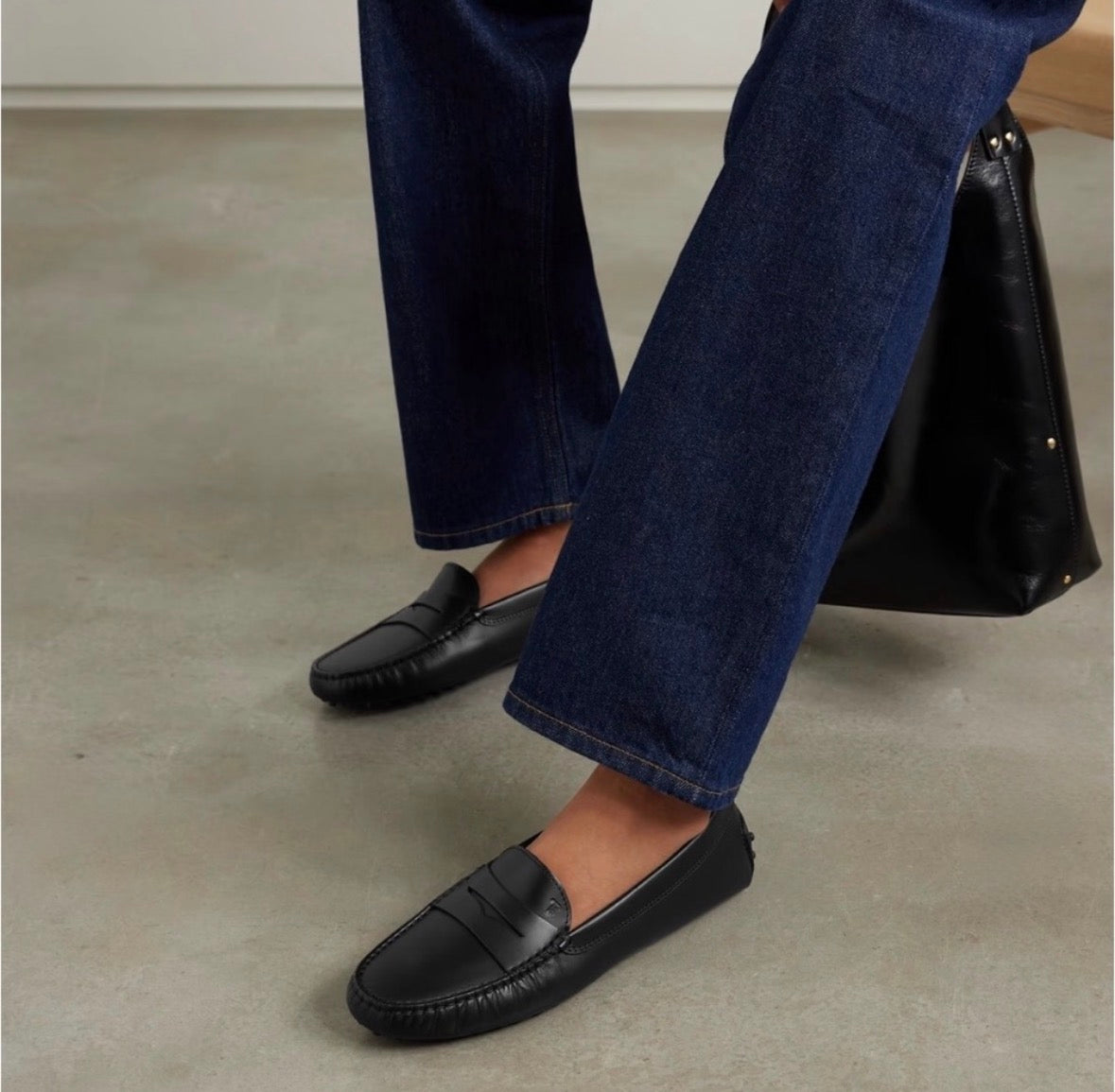 Tod’s Gommino Leather Driving Loafers – Black | EU 39.5 / US 9.5 | Made in Italy