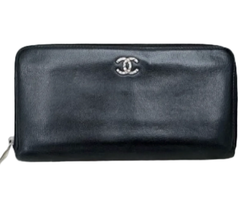Chanel Interlocking CC Continental Wallet (2009–2010)