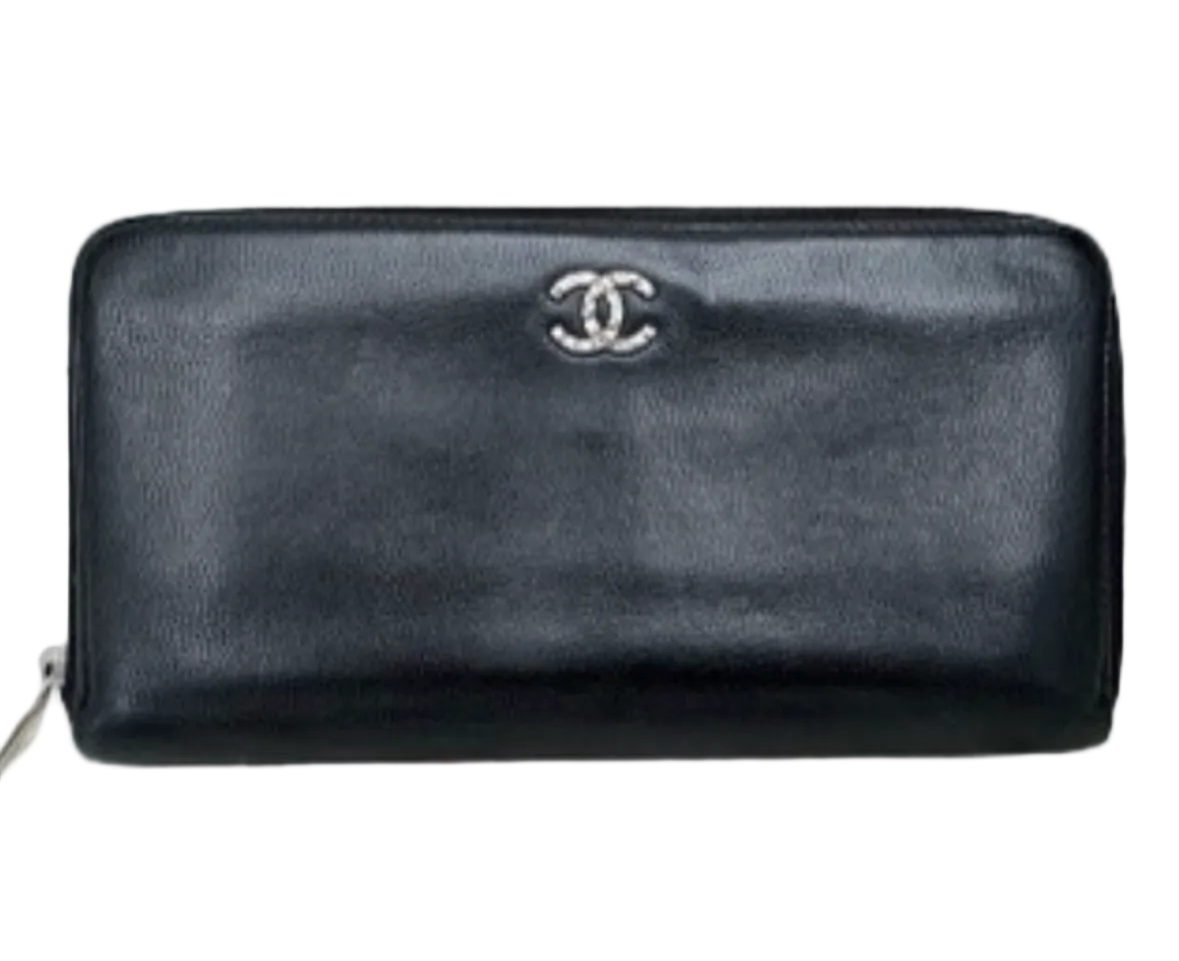 Chanel Interlocking CC Continental Wallet (2009–2010)