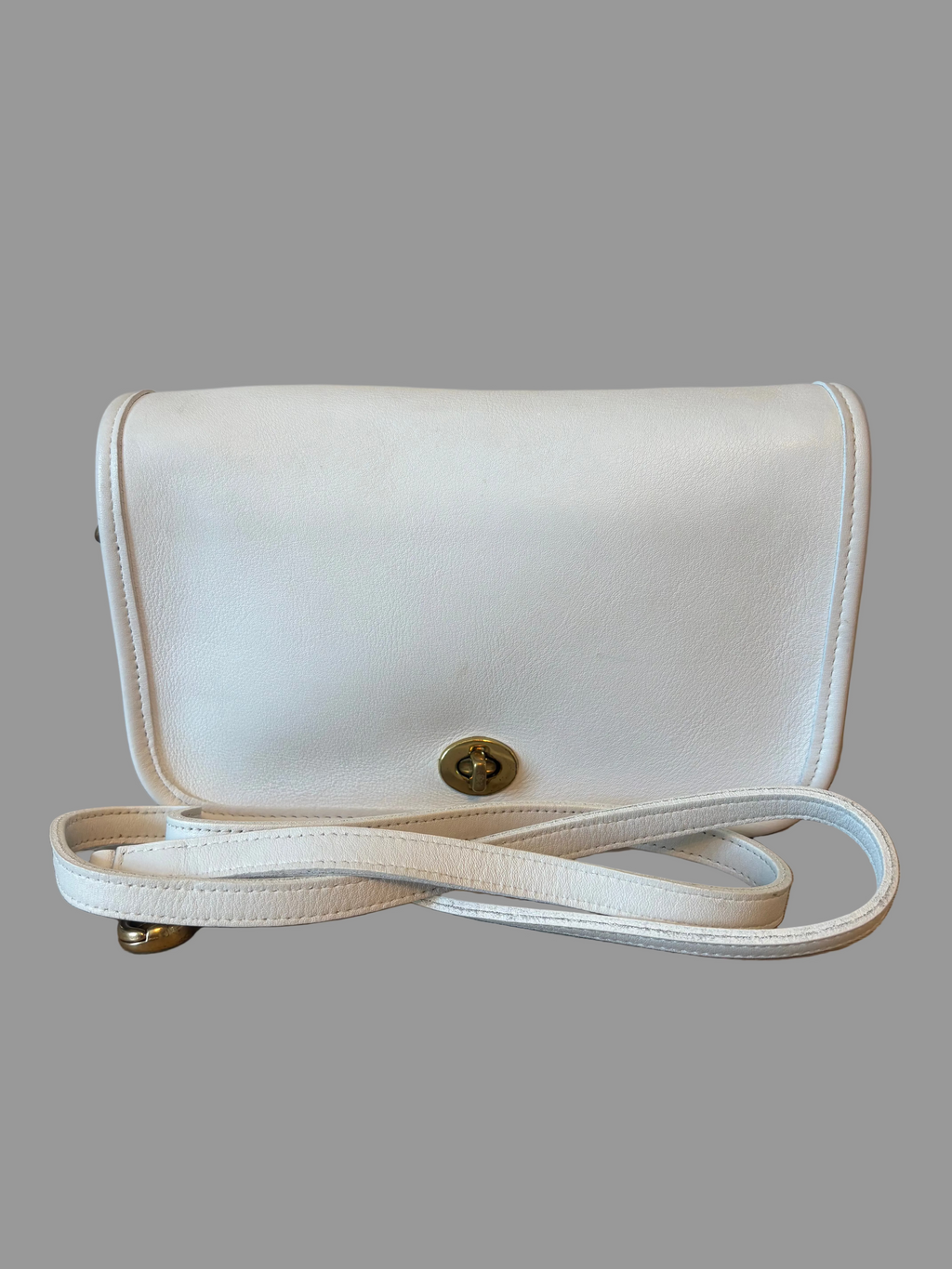 Coach Vintage WHITE Pocket Purse