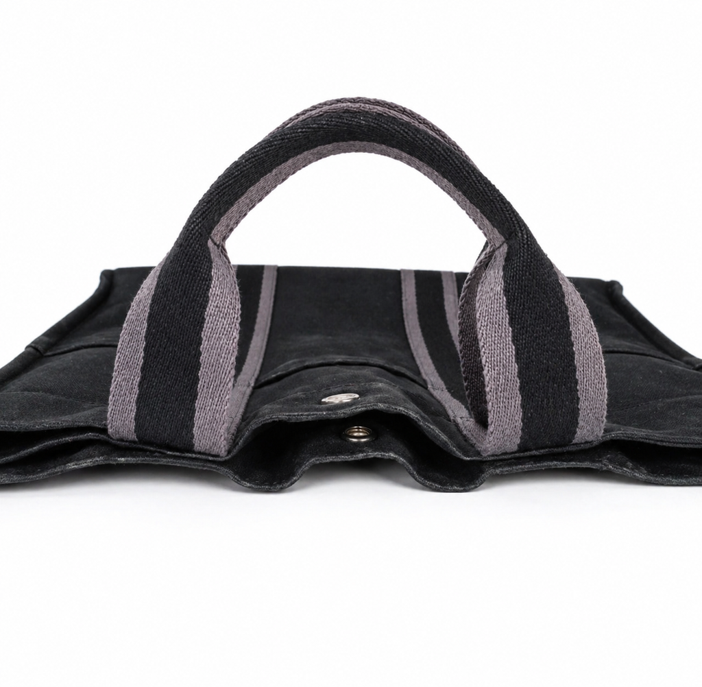 Hermès Paris Fourre Tout MM Tote – Black & Gray Canvas