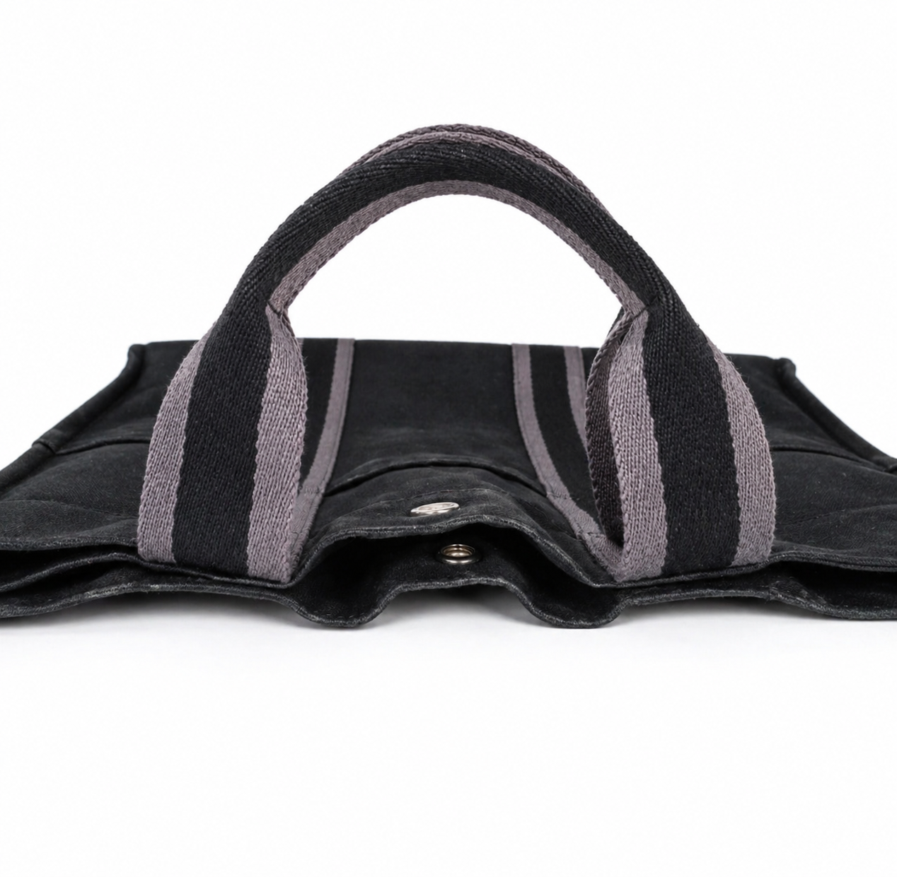 Hermès Paris Fourre Tout MM Tote – Black & Gray Canvas