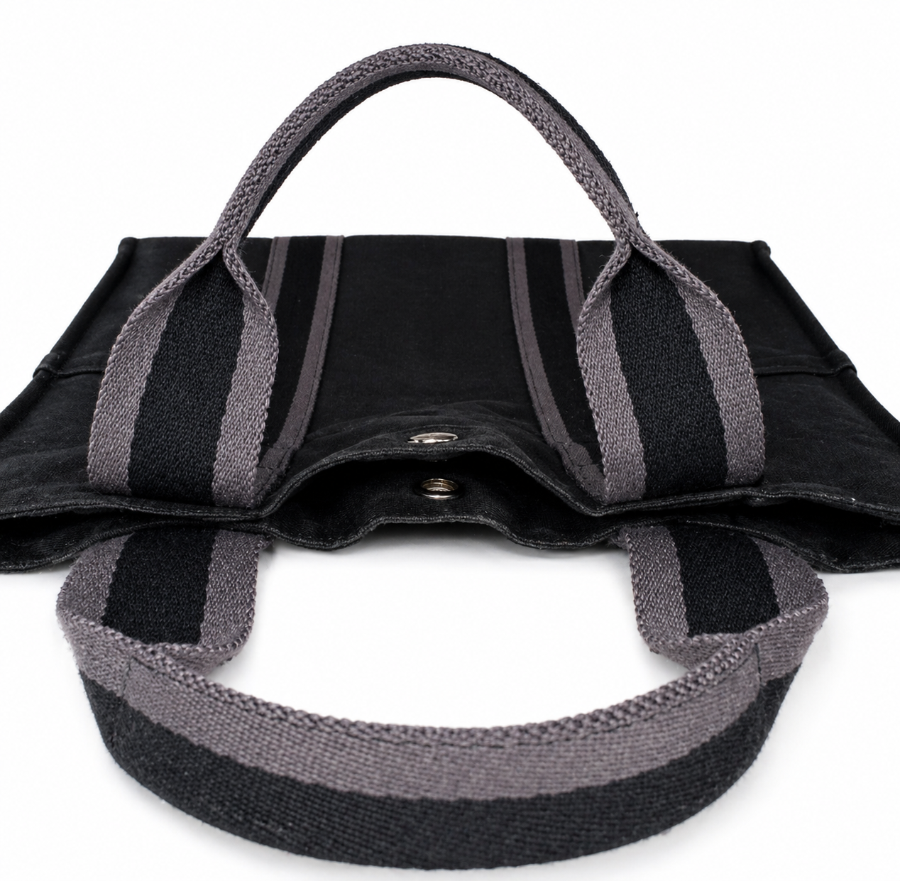 Hermès Paris Fourre Tout MM Tote – Black & Gray Canvas