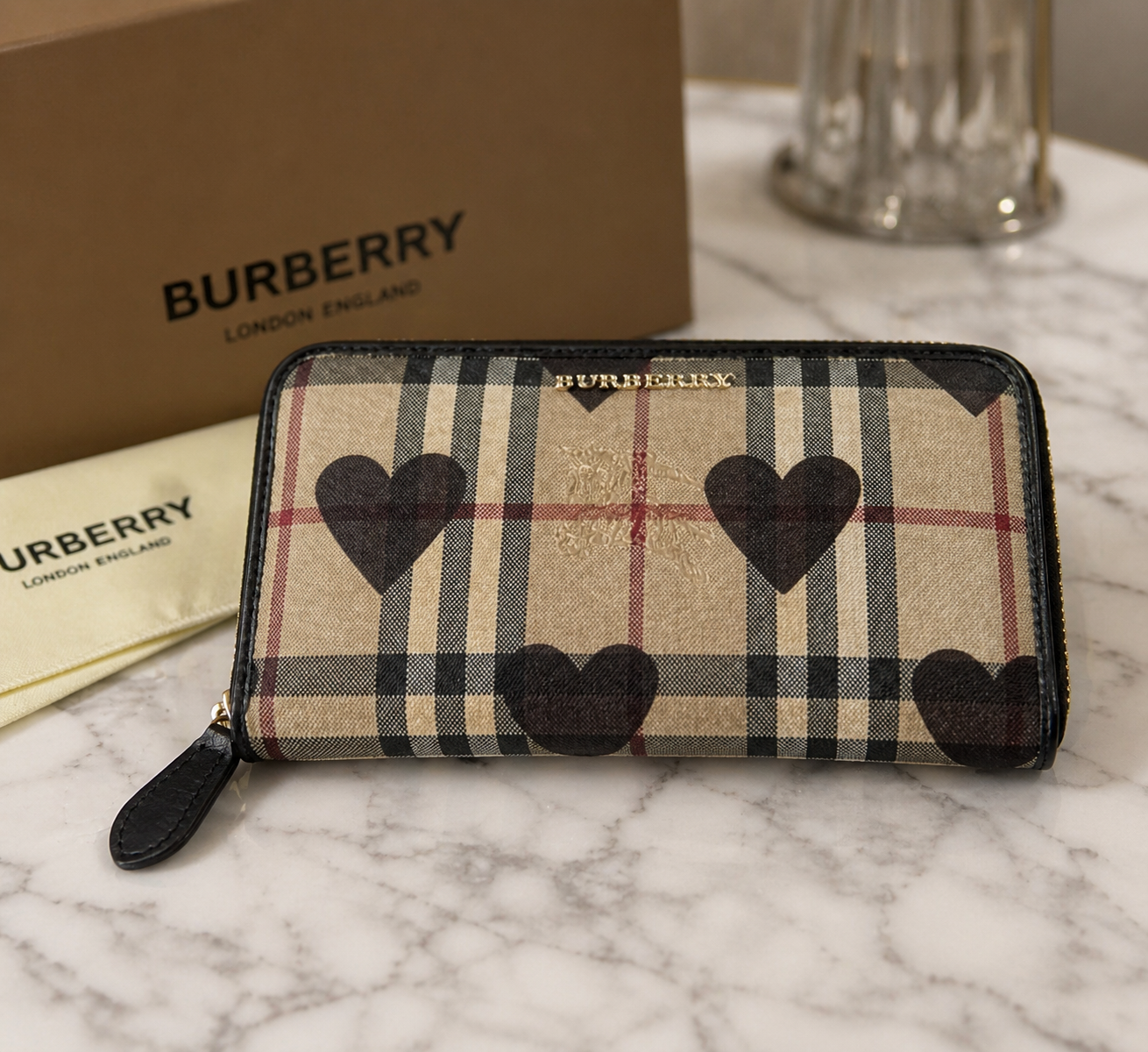 Burberry Heart Print Nova Check Zip-Around Wallet